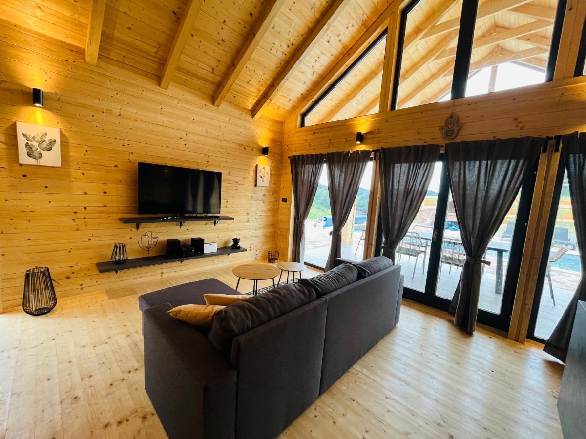 Holiday House Adamo Selno Екстер'єр фото