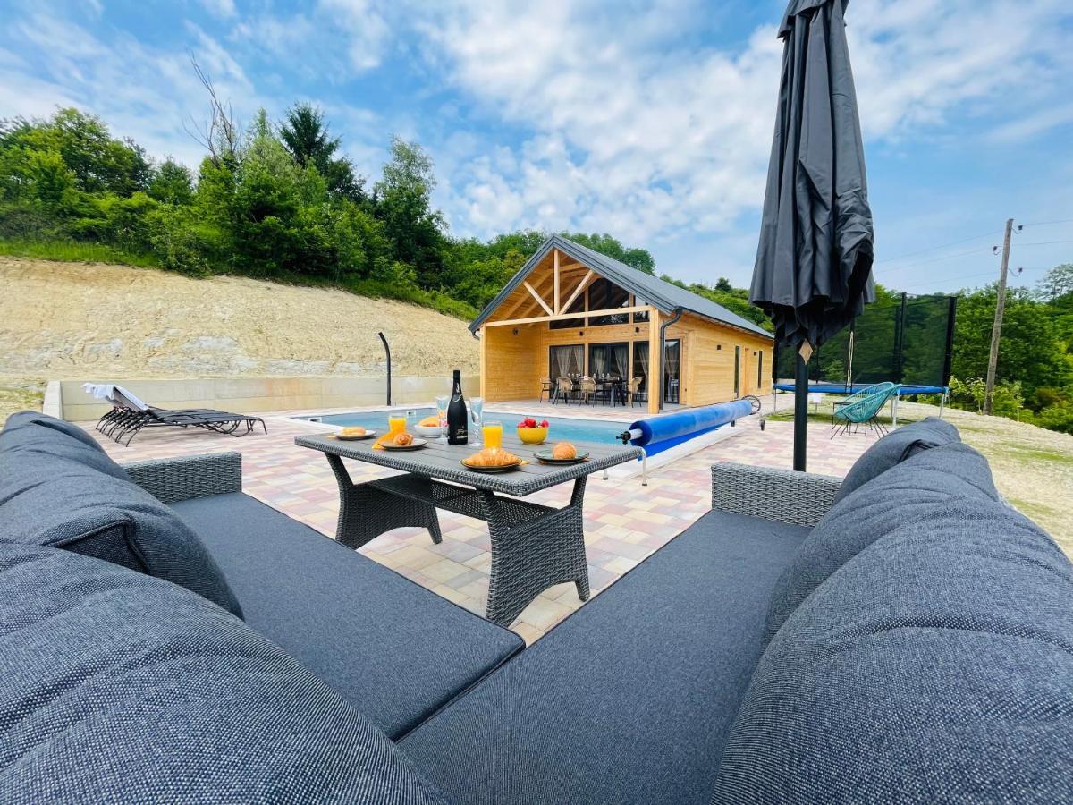 Holiday House Adamo Selno Екстер'єр фото