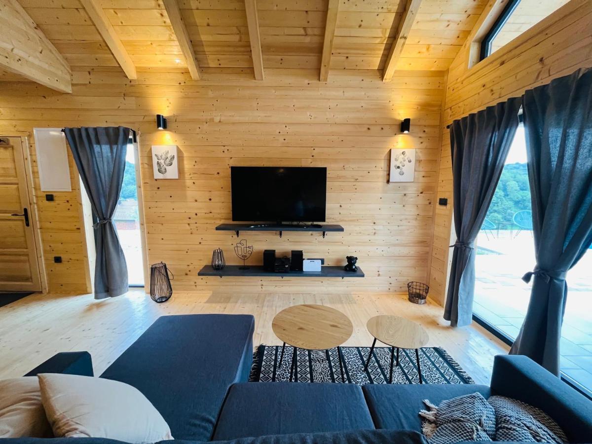 Holiday House Adamo Selno Екстер'єр фото