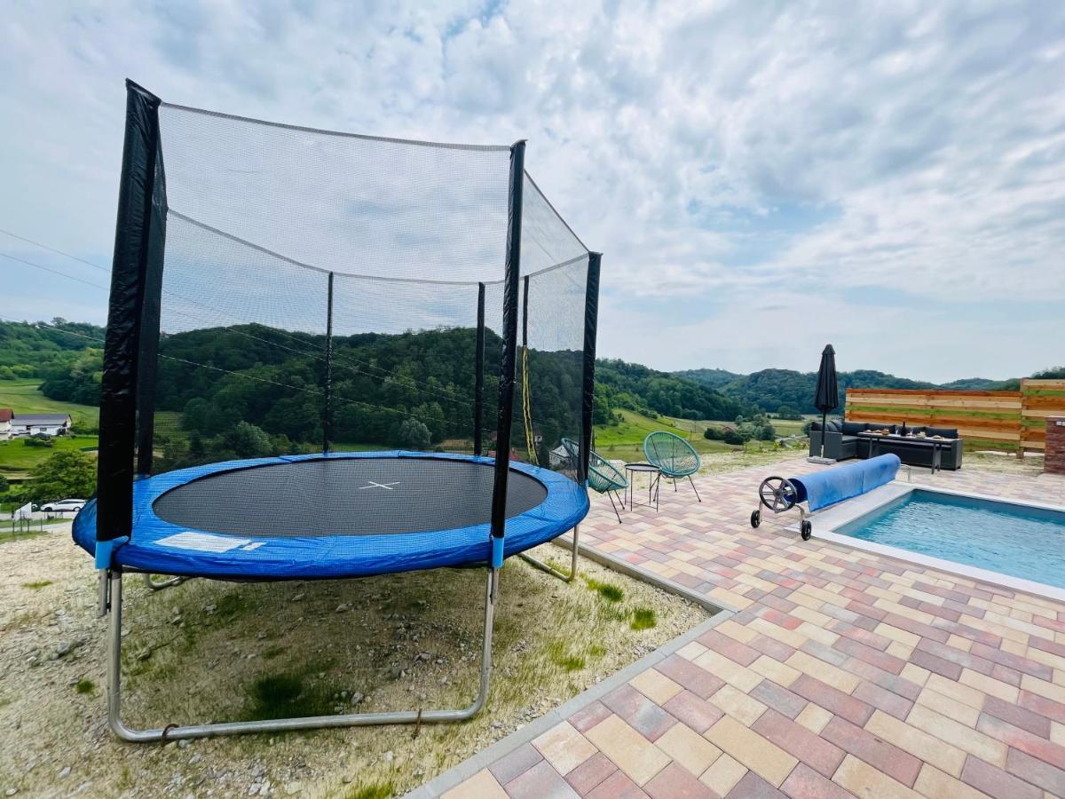 Holiday House Adamo Selno Екстер'єр фото